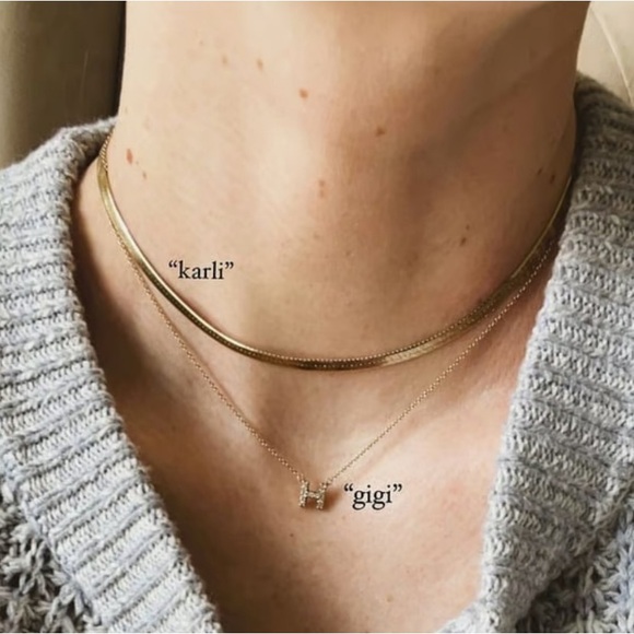 NEW! JENNIFER ZEUNER “KARLI” NECKLACE IN GOLD - Picture 6 of 8